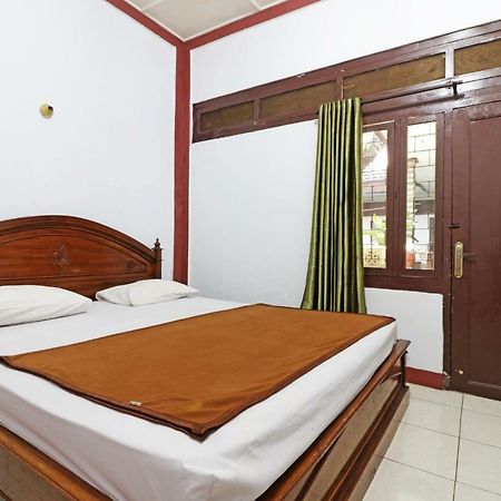 ג'קרטה Borneo Hostel מראה חיצוני תמונה