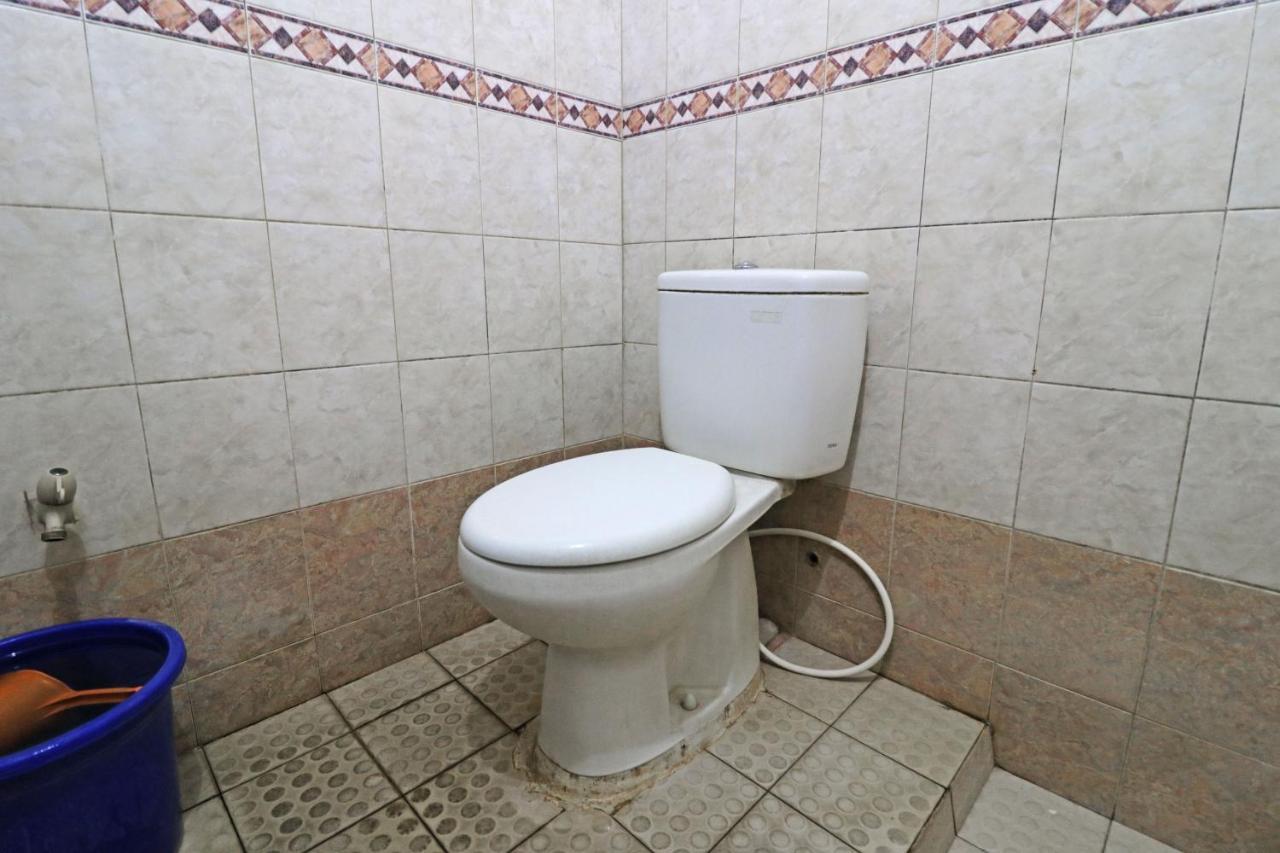 ג'קרטה Borneo Hostel מראה חיצוני תמונה