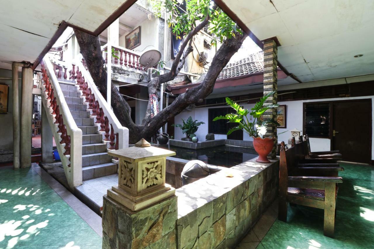 ג'קרטה Borneo Hostel מראה חיצוני תמונה