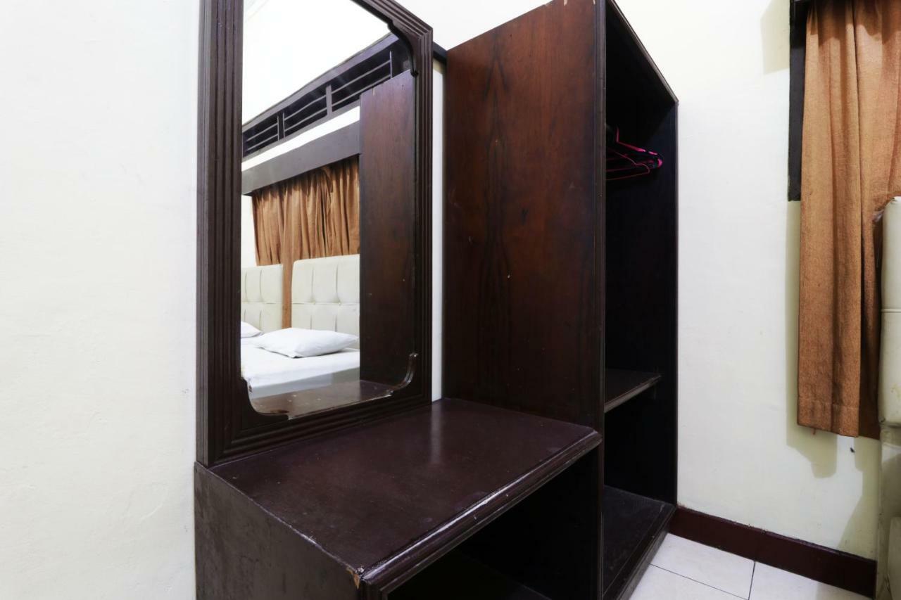 ג'קרטה Borneo Hostel מראה חיצוני תמונה